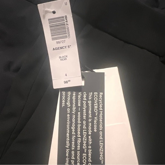 NWT Aritzia Agency 5" Short - Picture 10 of 10